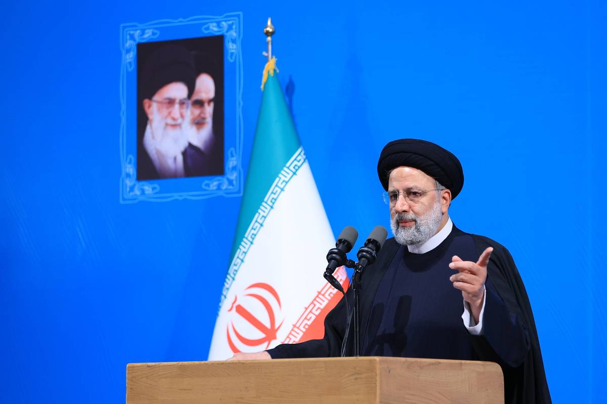 Iranian President Ebrahim Raisi delivers a speech as he meets with university students during an event in Tehran, Iran. [Iran Presidency - Anadolu Agency]