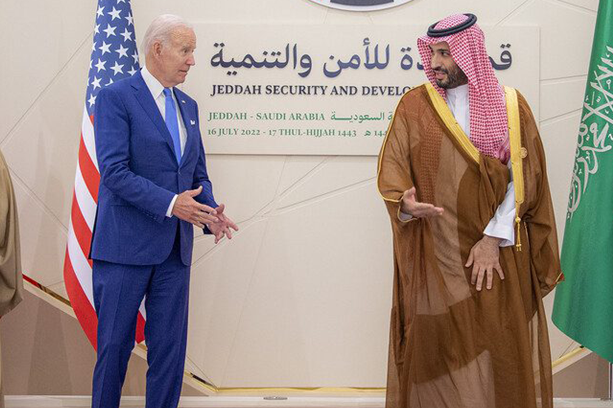 Saudi Arabian Crown Prince Mohammed bin Salman (R), US President Joe Biden (L) in Jeddah, Saudi Arabia on July 16, 2022 [Royal Court of Saudi Arabia/Anadolu Agency]