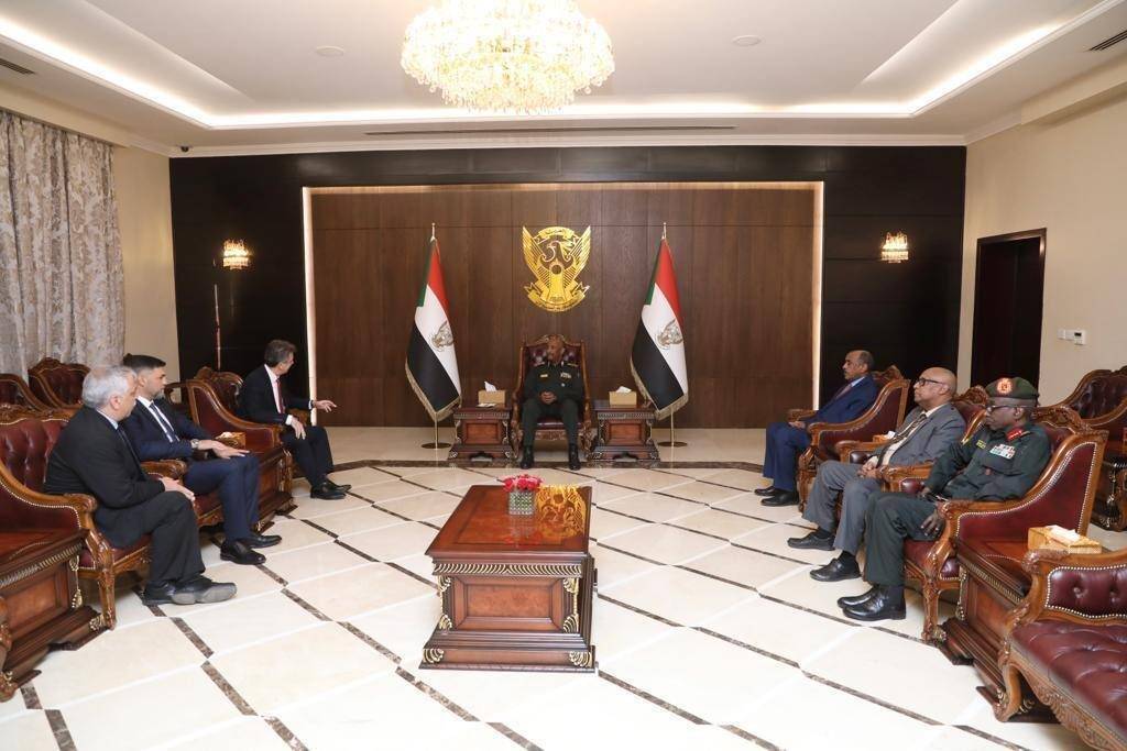 Israeli Foreign Minister Eli Cohen and the Chairman of Sudanese Sovereignty Council Abdel Fattah al-Burhan meet in Khartoum, Sudan on February 2, 2023 [Sudan Sovereignty Council/Anadolu Agency]