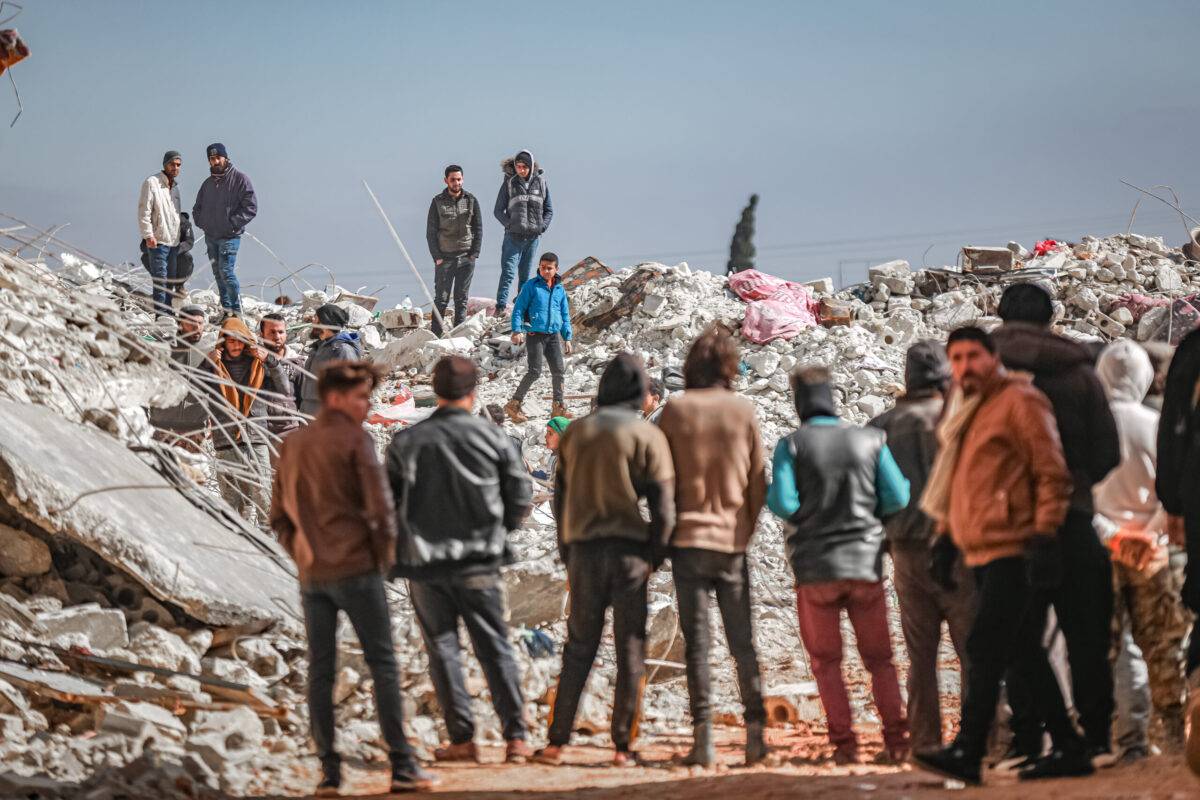 Bella Hadid weeps for Palestine as Israel continues to drop bombs over Gaza