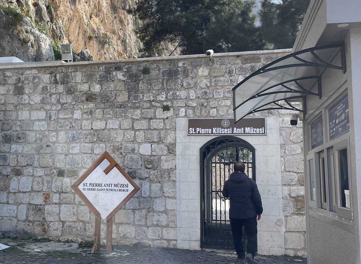 A view of the world's first cave Church" St. Pierre survived in Hatay province after the powerful twin earthquakes in Hatay, Turkiye on February 20, 2023. [Abdullah Doğan - Anadolu Agency]