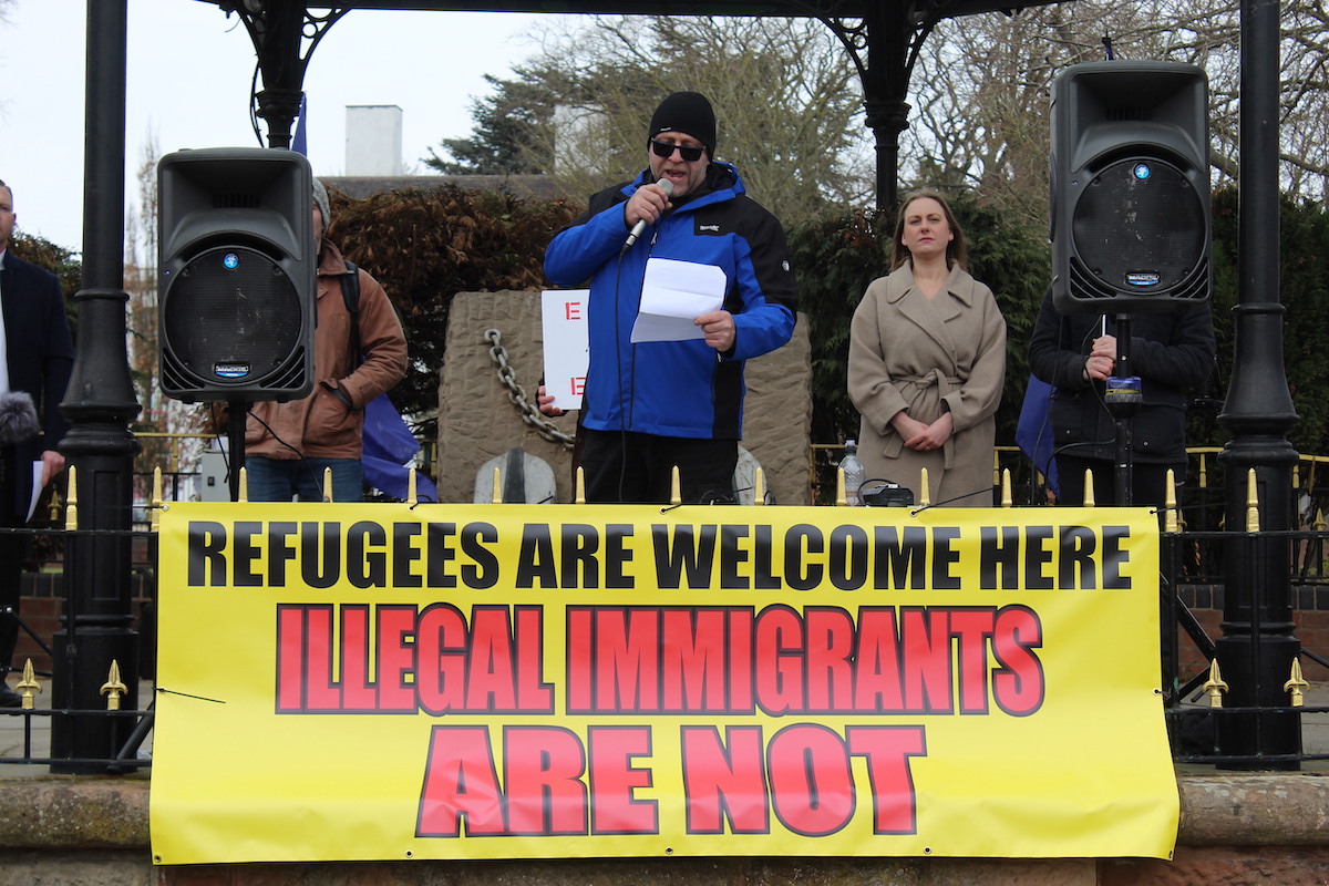 Pro Migration Pro-migration demonstration interrupted by far-right group in UK ...