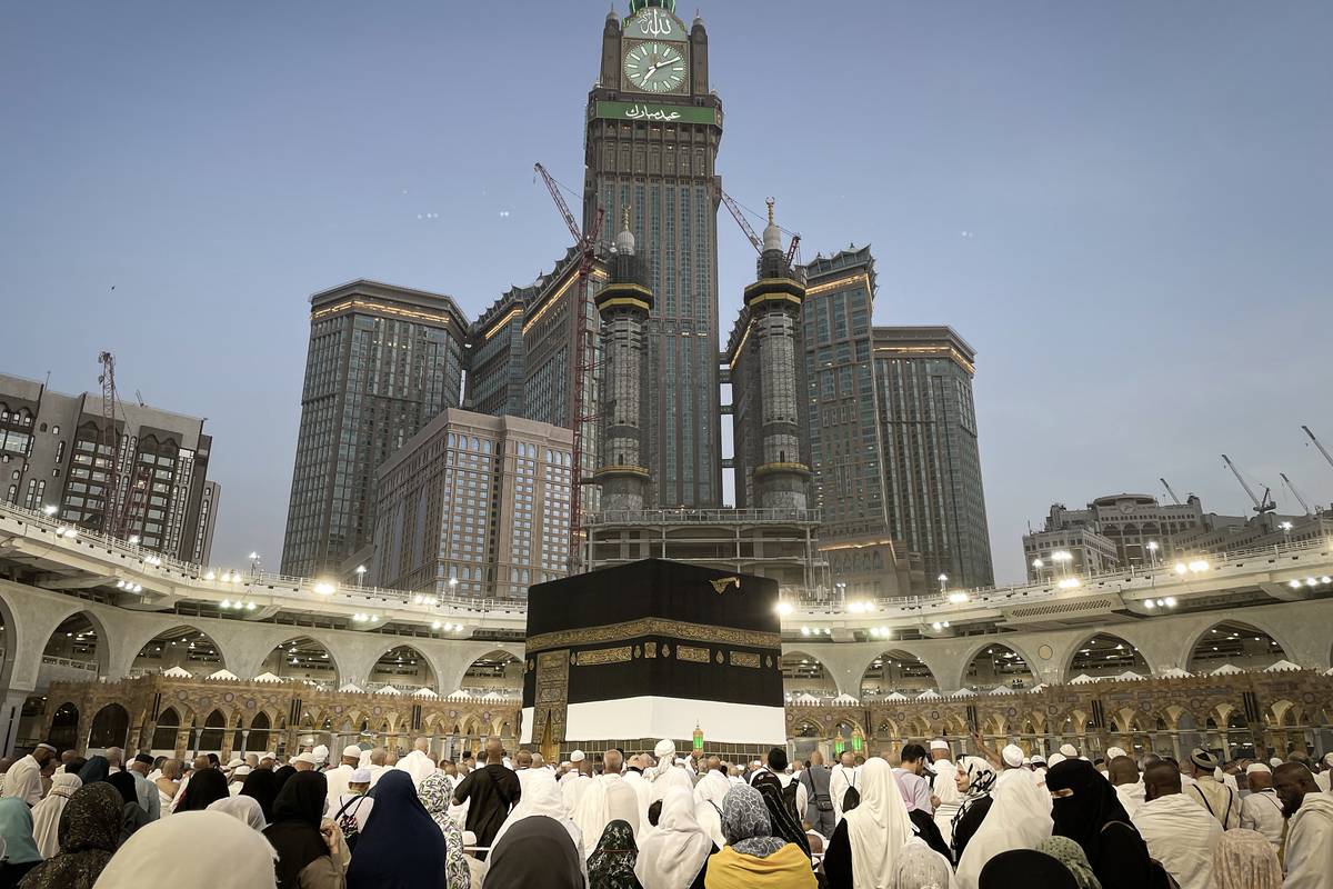 Pilgrims continue their worship to fulfill the Hajj pilgrimage on the first day of the Eid Al-Adha in Mecca, Saudi Arabia on June 28, 2023 [Elif Öztürk Özgöncü - Anadolu Agency]