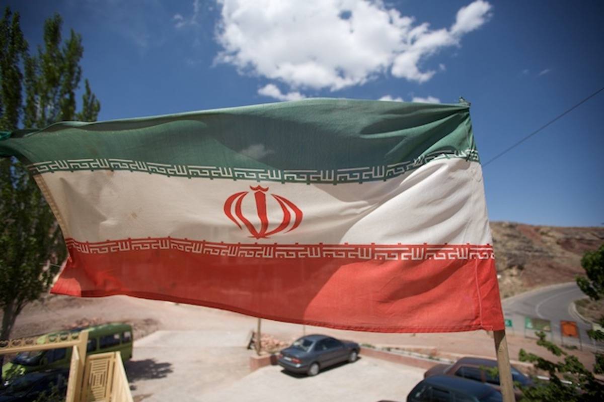 Iran flag [Wikipedia]