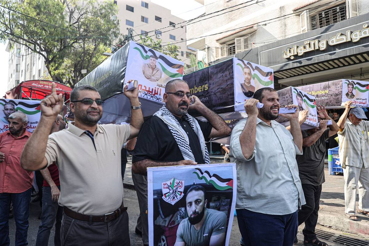 Palestinians protest as they demand the return of the bodies of their relatives who were killed and detained by Israeli forces in Gaza City, Gaza on September 4, 2023 [Mustafa Hassona - Anadolu Agency]