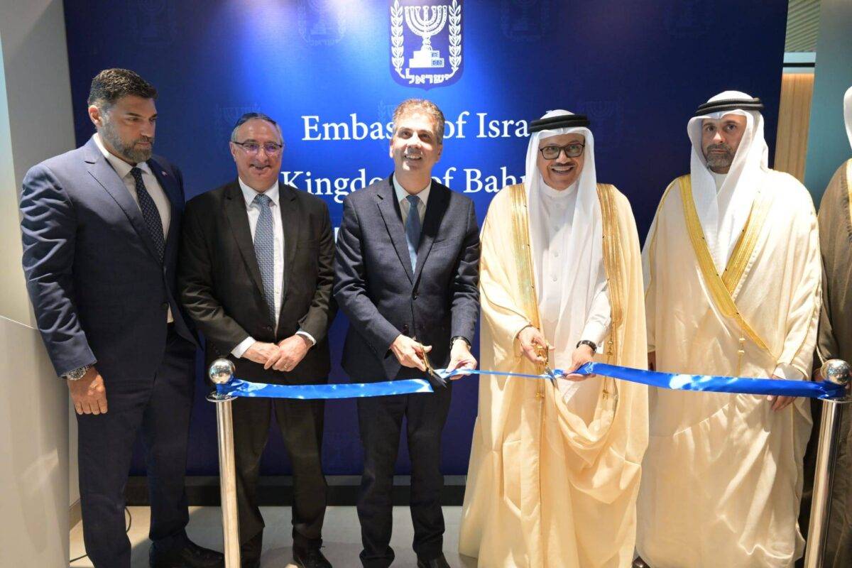 Israeli Foreign Minister Eli Cohen (C) takes part in the official opening ceremony with his Bahraini counterpart Abdullatif bin Rashid Al Zayani (2nd R) for Tel Aviv's embassy in the capital Manama, Bahrain on September 4, 2023 [Israeli Foreign Ministry/Anadolu Agency]