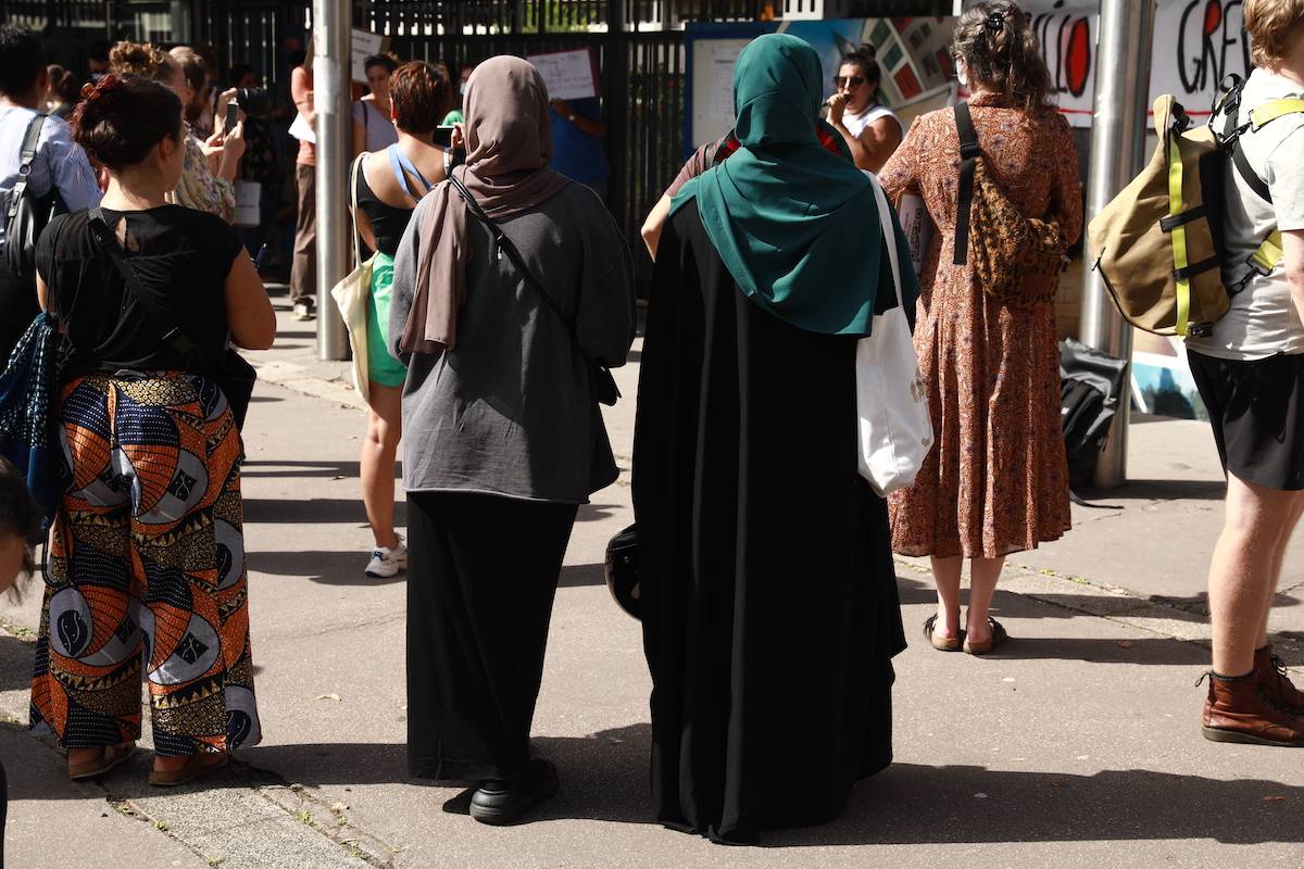 France top Court rejects appeal against ban on Muslim abaya dress