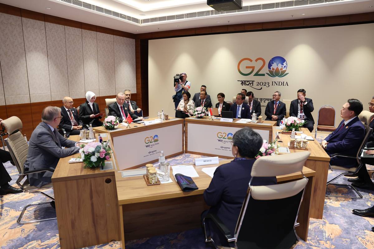 Turkish President Recep Tayyip Erdogan (4th L) attends the MIKTA meeting of Leaders during G20 Leaders' Summit at Bharat Mandapam in New Delhi, India on September 09, 2023 [TUR Presidency/Murat Cetinmuhurdar - Anadolu Agency]