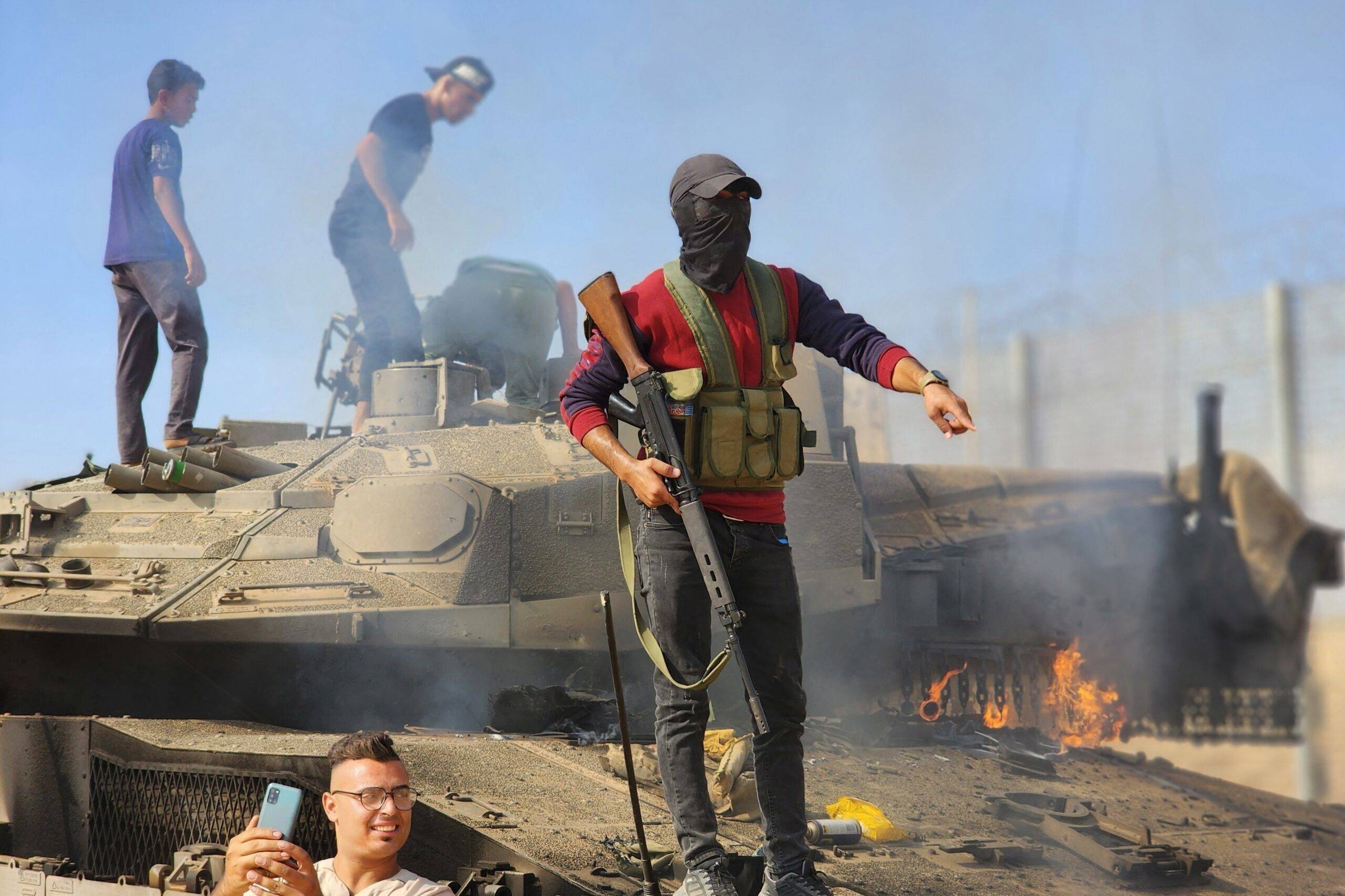 Hamas' armed wing, the Izz ad-Din al-Qassam Brigades destroy a tank of Israeli forces in Gaza City, Gaza on 07 October 2023 [Hani Alshaer - Anadolu Agency]