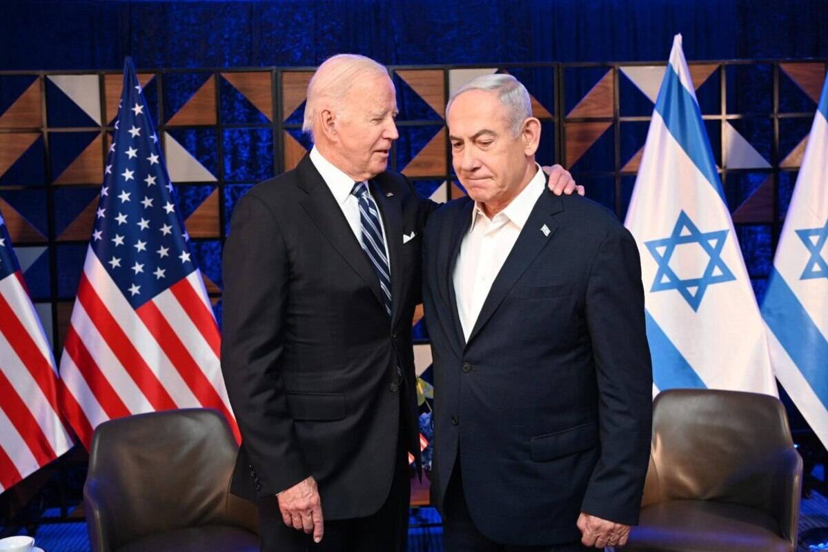 US President Joe Biden (L) and Prime Minister Benjamin Netanyahu (R) meet in Tel Aviv, Israel on October 18, 2023. [GPO/ Handout - Anadolu Agency]