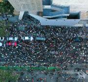 Thousands are gathered outside of the Federal Building and locked down the building in San Francisco, California, United States to protest and condemn recent actions by the government of Israel and calling U.S. to stop aiding to Israel, on October 19, 2023. [Tayfun Coşkun - Anadolu Agency]