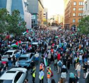 Thousands are gathered outside of the Federal Building and locked down the building in San Francisco, California, United States to protest and condemn recent actions by the government of Israel and calling U.S. to stop aiding to Israel, on October 19, 2023. [Tayfun Coşkun - Anadolu Agency]