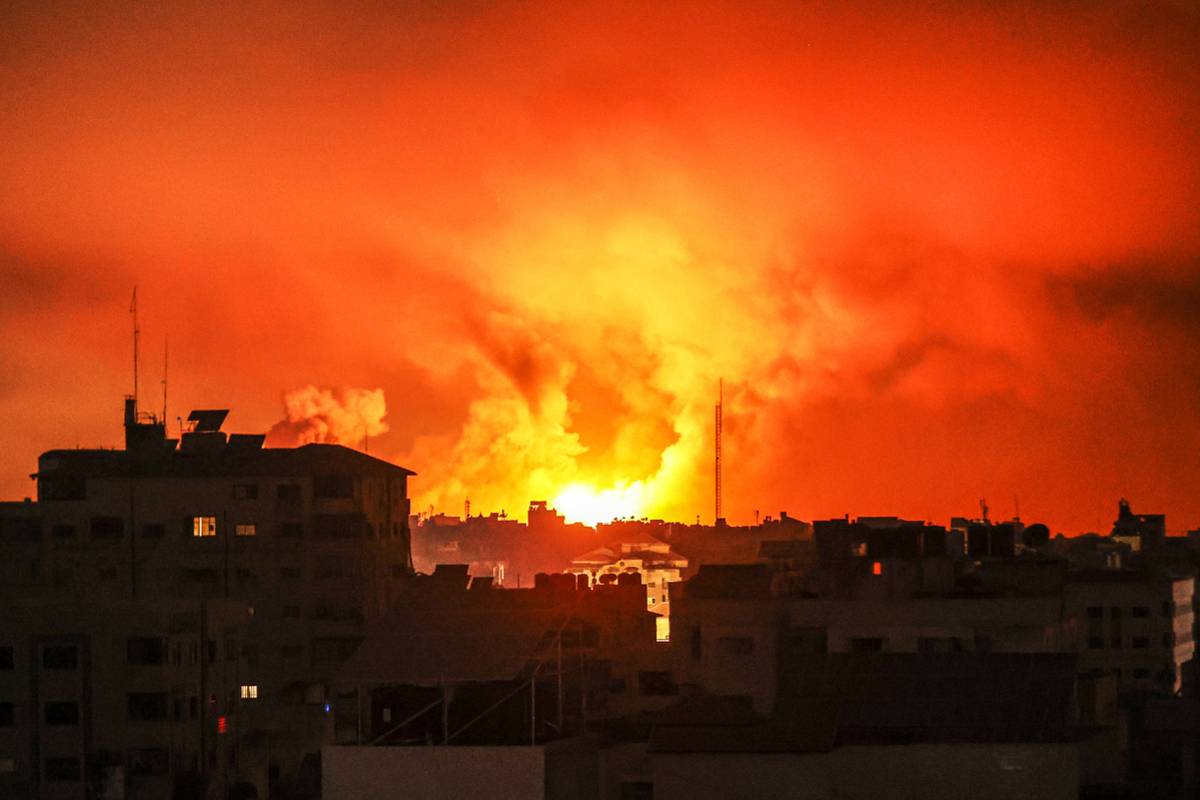 Smoke rises and billows in different regions of Gaza as the Israeli army conducts the most intense air attacks on the 21st day in Gaza Strip, Gaza on October 27, 2023. [Ali Jadallah - Anadolu Agency]