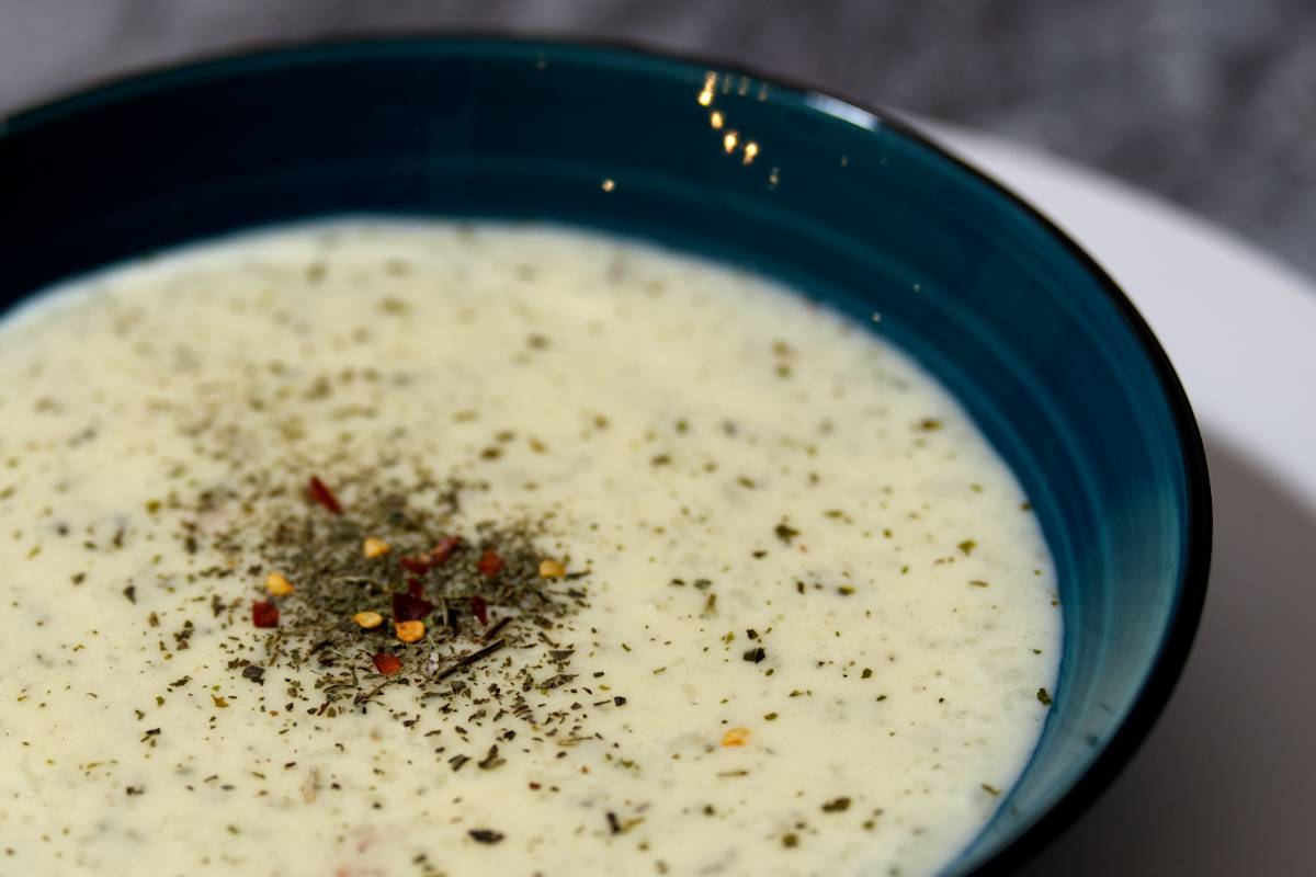 Yayla corabsi (yoghurt soup)