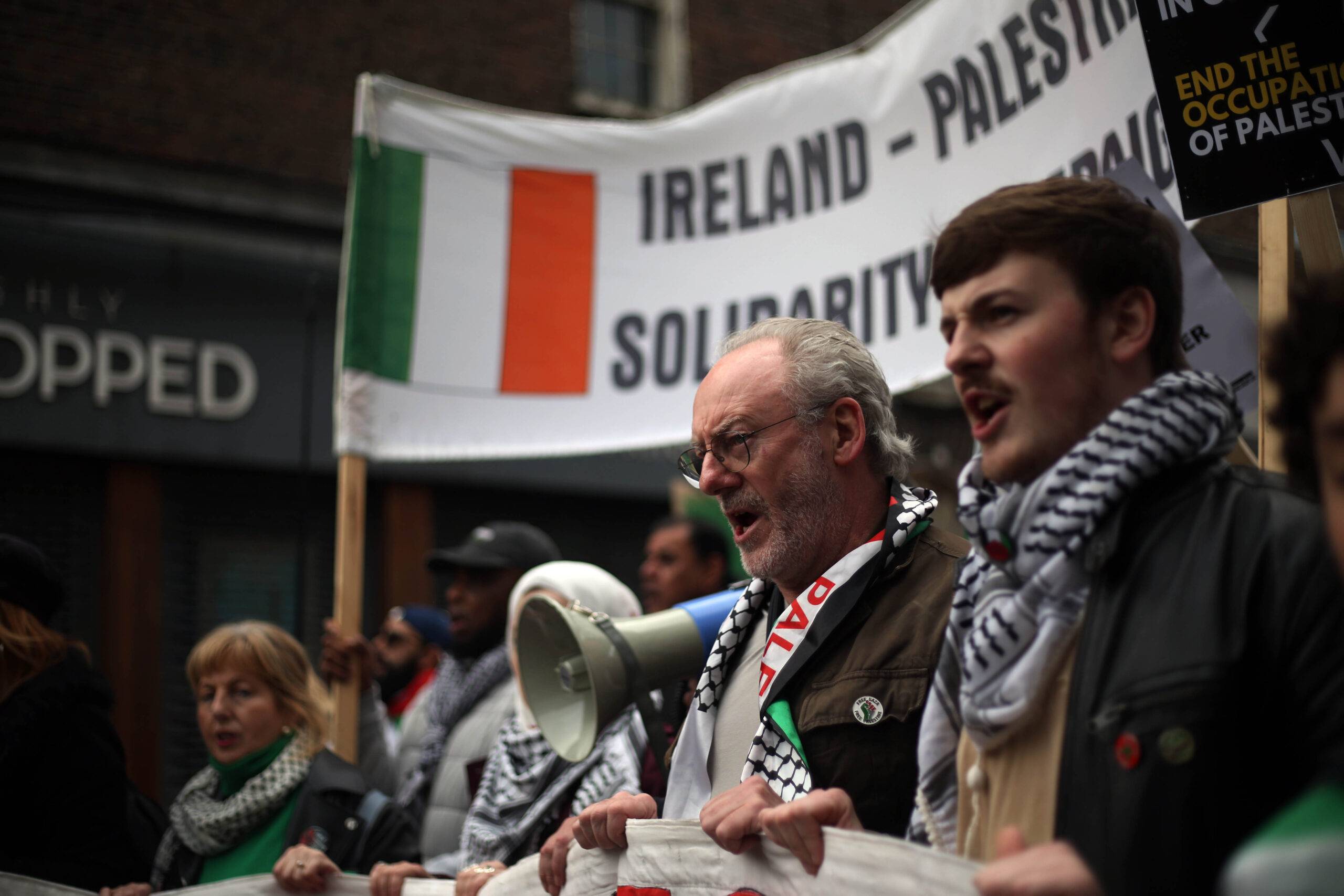 Thousands of people gather as they carry Palestinian flags and banners to stage a demonstration in support of Palestinians in Dublin, Ireland on November 18, 2023 [Mostafa Darwish - Anadolu Agency]
