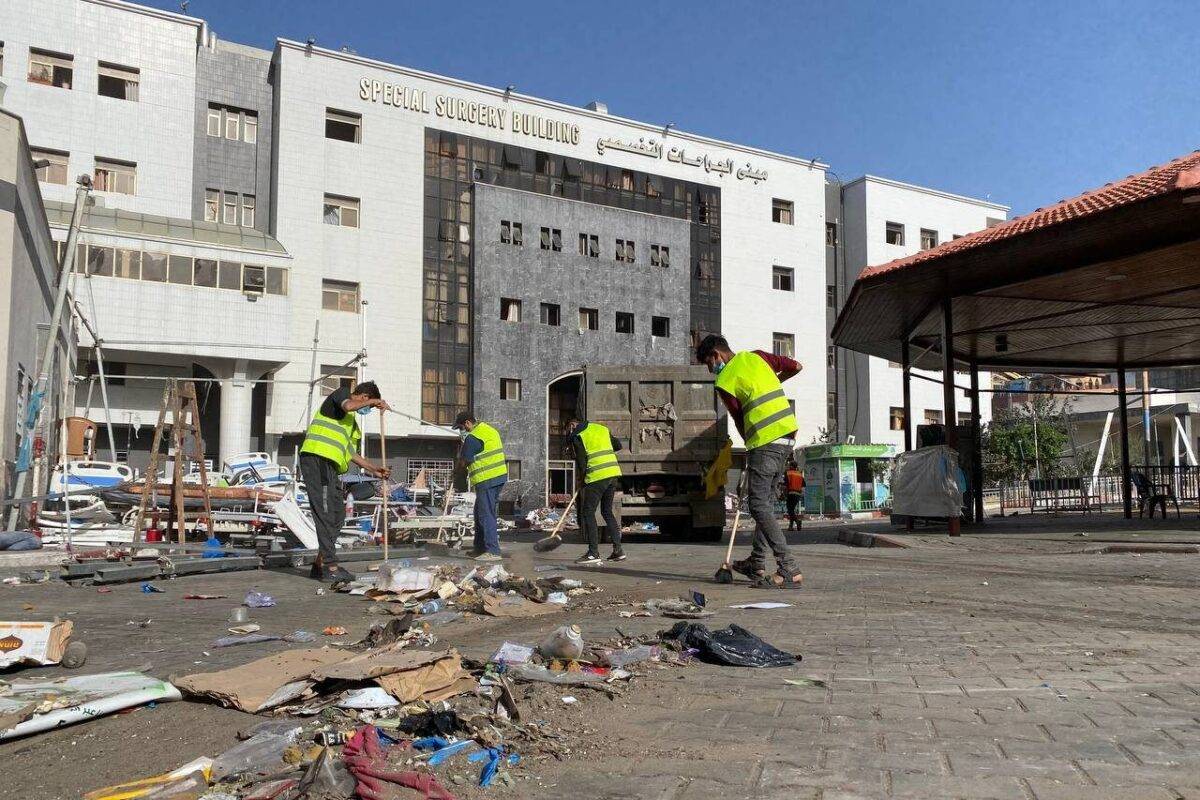 Palestinian teenagers start a voluntary initiative to clean and restore the Al-Shifa Hospital, in Gaza City, Gaza on November 26, 2023 [Montaser Alsawaf/Anadolu Agency]