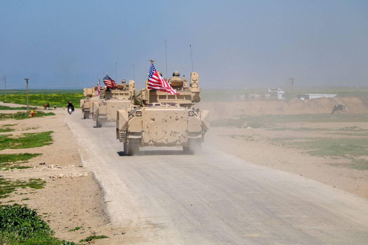 US military sends reinforcements to its bases in Syria