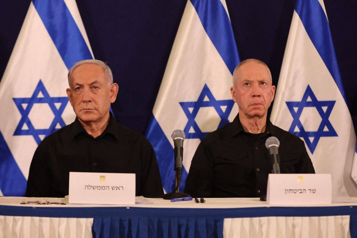 Israeli Prime Minister Benjamin Netanyahu (L) and Defence Minister Yoav Gallant attend a press conference in the Kirya military base in Tel Aviv on October 28, 2023 [ABIR SULTAN/POOL/AFP via Getty Images]