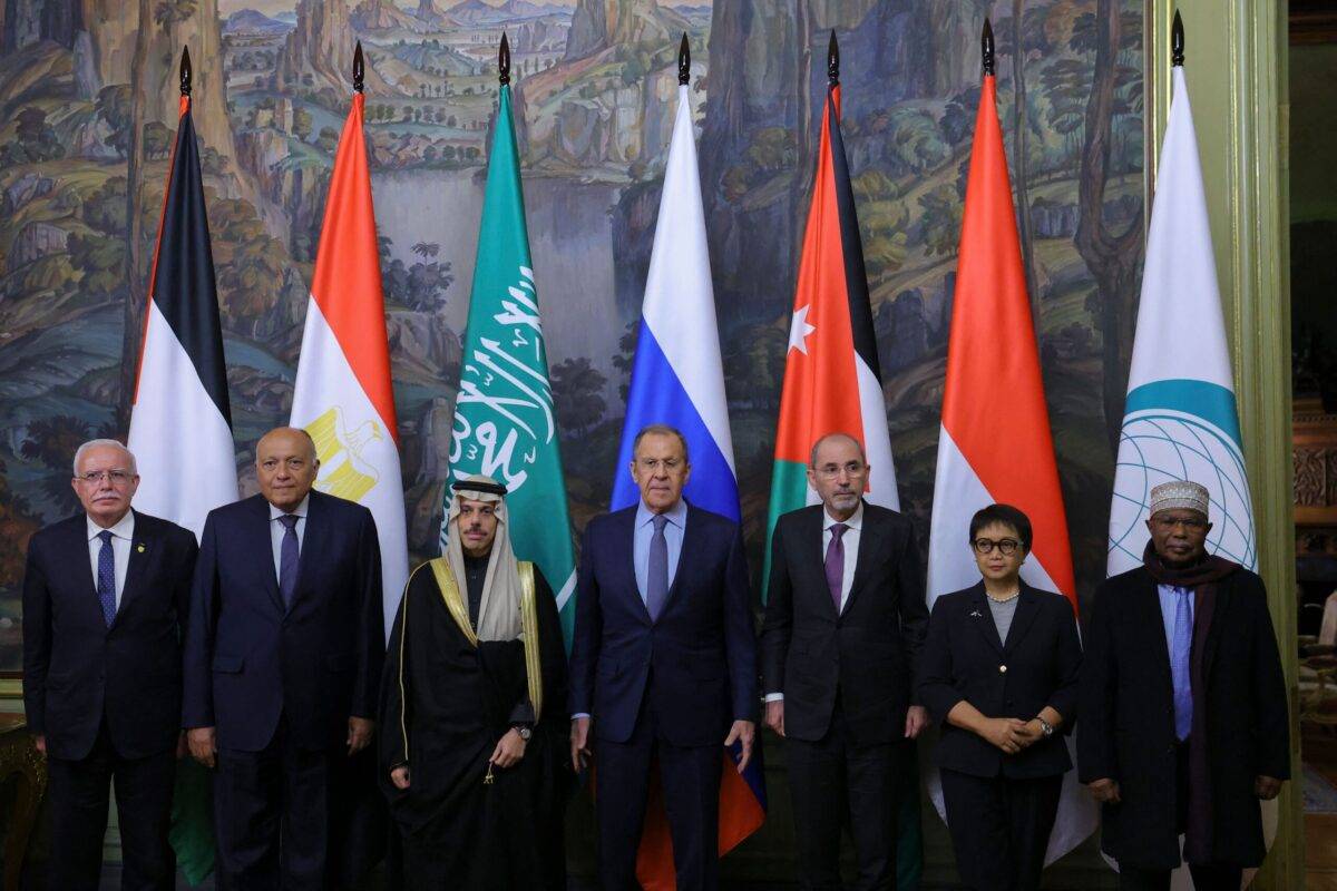Russian Foreign Minister Sergei Lavrov (C) poses for a group photo with foreign ministers from members of the Arab League and the Organisation of Islamic Cooperation, in Moscow on November 21, 2023 [EVGENIA NOVOZHENINA/POOL/AFP via Getty Images]