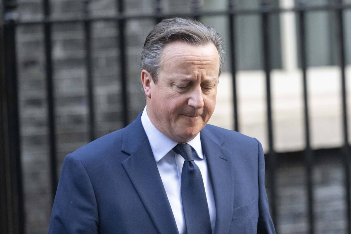 British Secretary of State for Foreign, Commonwealth and Development Affairs David Cameron arrives in Downing Street to attend the weekly Cabinet meeting in London, United Kingdom on December 12, 2023 [Raşid Necati Aslım/Anadolu Agency]