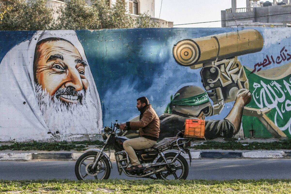 PALESTINIAN-ISRAEL-GAZA-CONFLICT-GRAFFITI