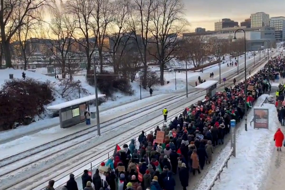 Large protest in Oslo calls for ceasefire in Gaza