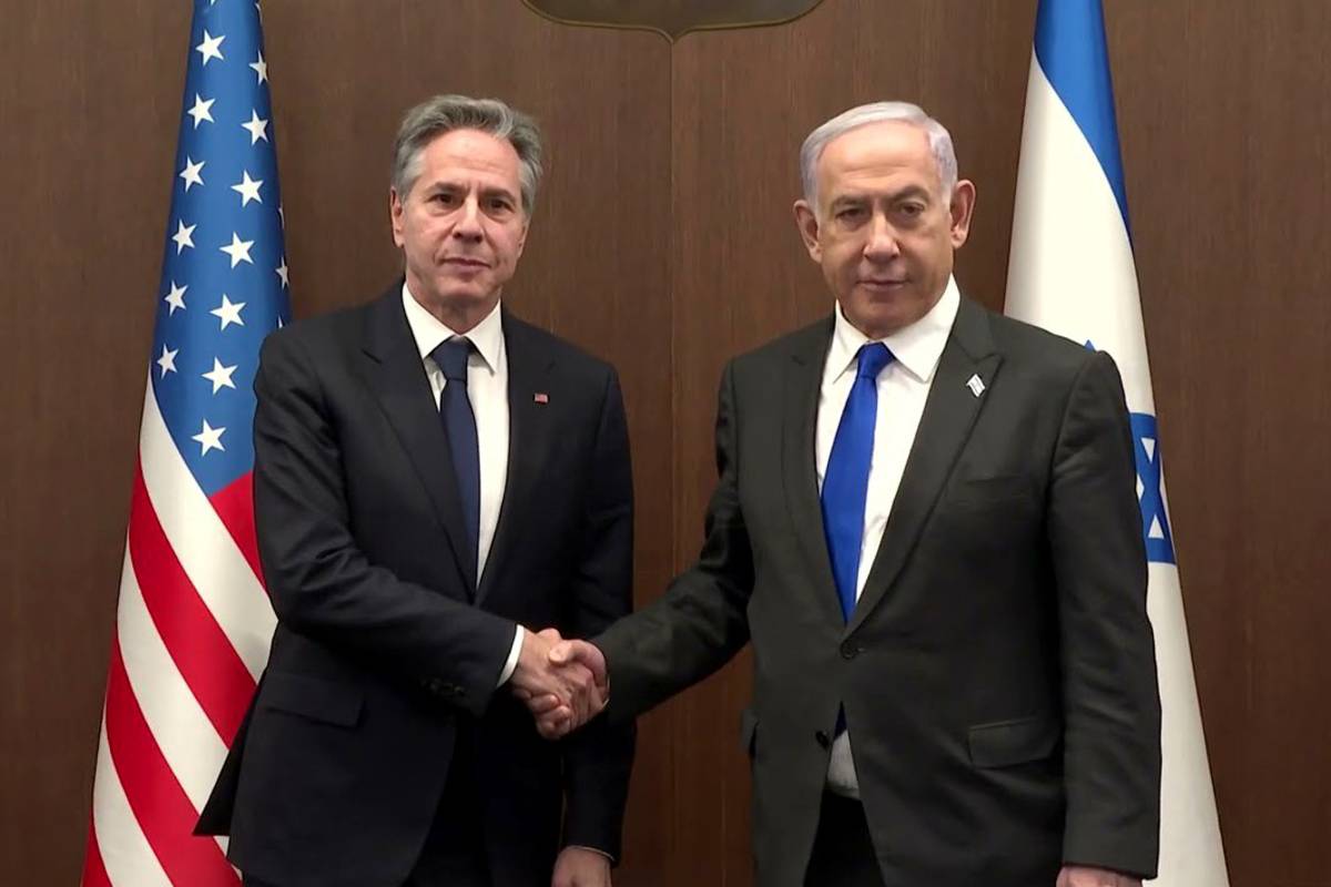 US Secretary of State Antony Blinken (L) shakes hand with Israeli Prime Minister Benjamin Netanyahu (R) in West Jerusalem on February 07, 2024. [GPO - Handout - Anadolu Agency]