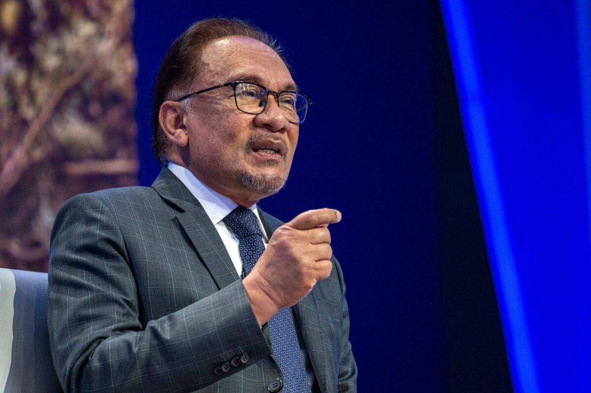 Anwar Ibrahim, Malaysia's prime minister in San Francisco, California, US, on Wednesday, Nov. 15, 2023. [David Paul Morris/Bloomberg via Getty Images]
