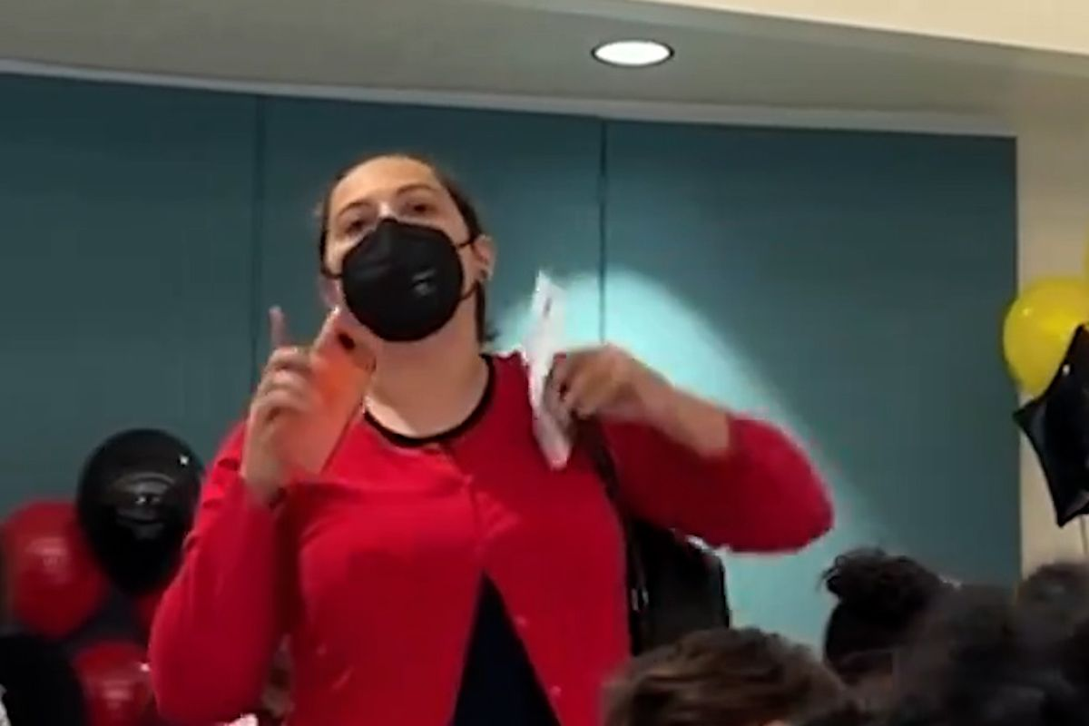 Activists disrupt US representative Kathy Castor over vote for funding