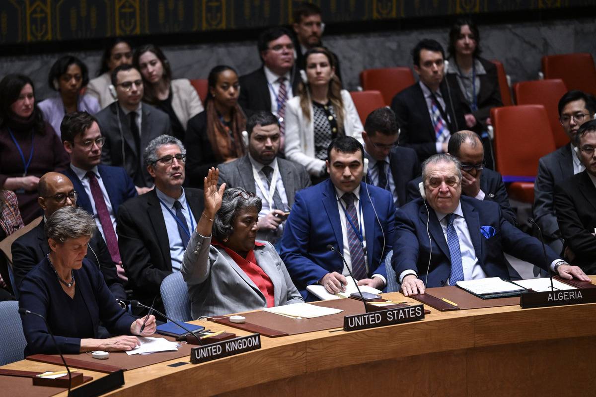 Linda Thomas-Greenfield (2nd L), the US envoy to the UN attend the UN Security Council meeting which adopts a resolution demanding an immediate cease-fire in Gaza Strip for the month of Ramadan, leading to "a lasting sustainable" cease-fire, in New York, United States on March 25, 2024. [Fatih Aktaş - Anadolu Agency]