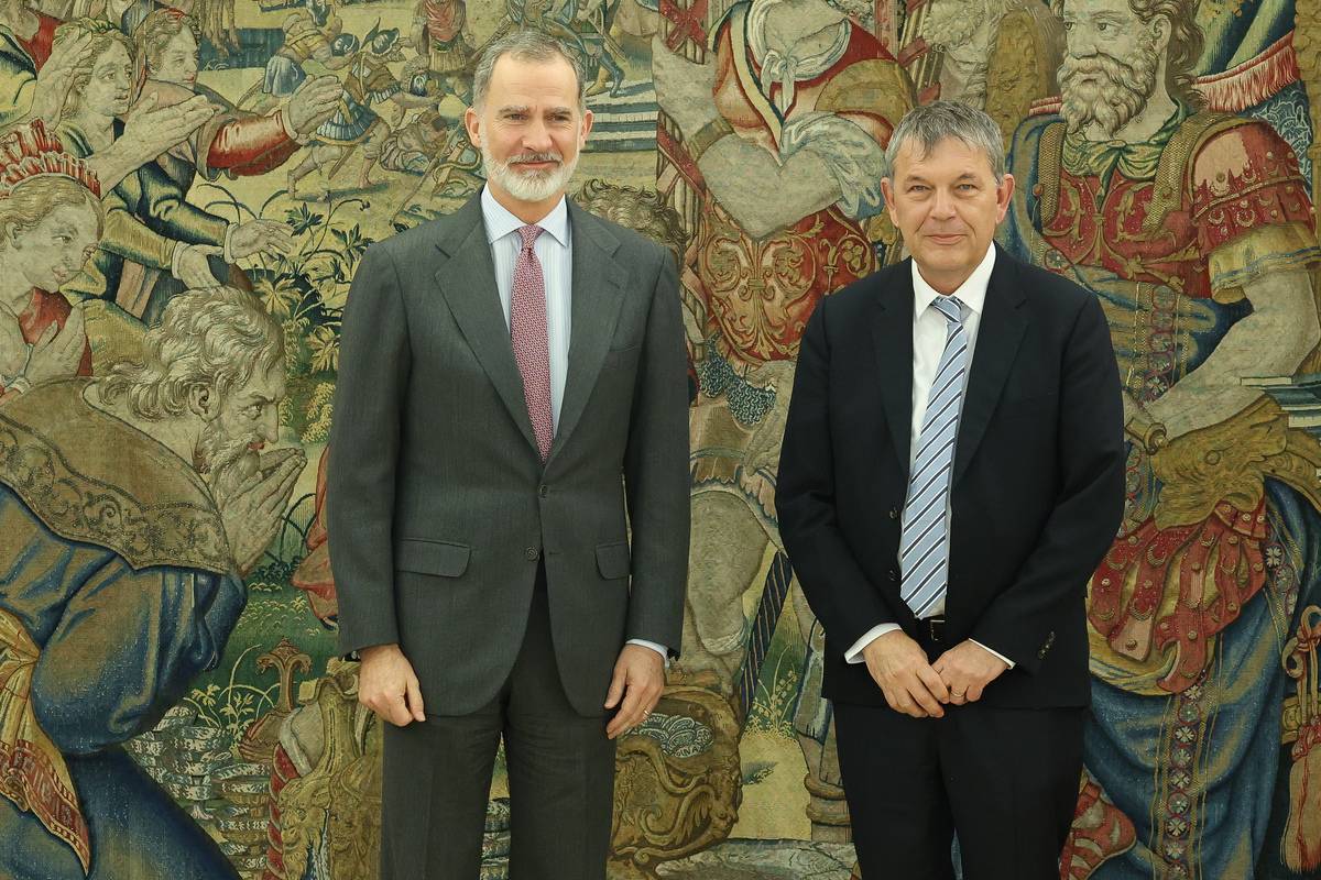 King Felipe VI (l) receives in audience the commissioner general of the United Nations Relief and Works Agency for Palestine Refugees in the Near East, Philippe Lazzarini (r), at the Zarzuela Palace, March 8, 2024, in Madrid, Spain. [Photo By Marta Fernandez Jara/Europa Press via Getty Images]