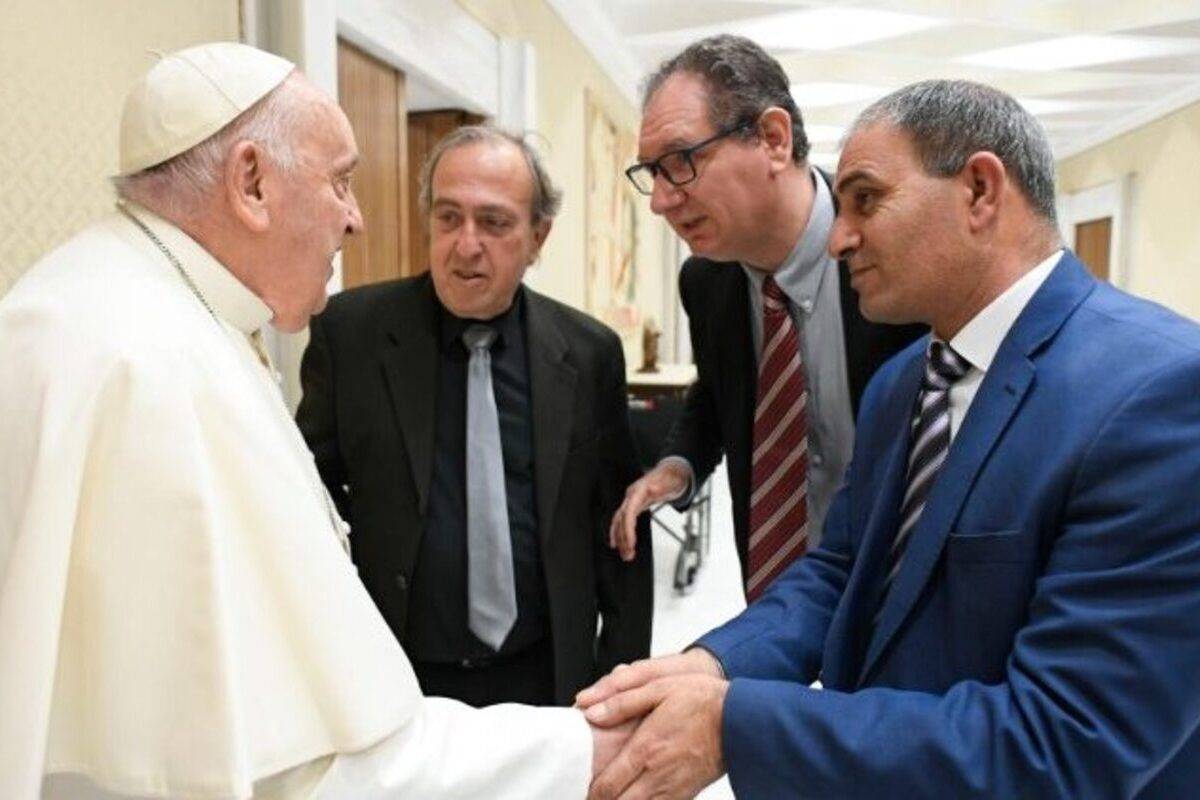 Pope Francis met Palestinian Bassam Aramin and Israeli Rami Elhanan who have both lost their daughters in the Israel-Palestine conflict. March 2024 [Vatican Media]