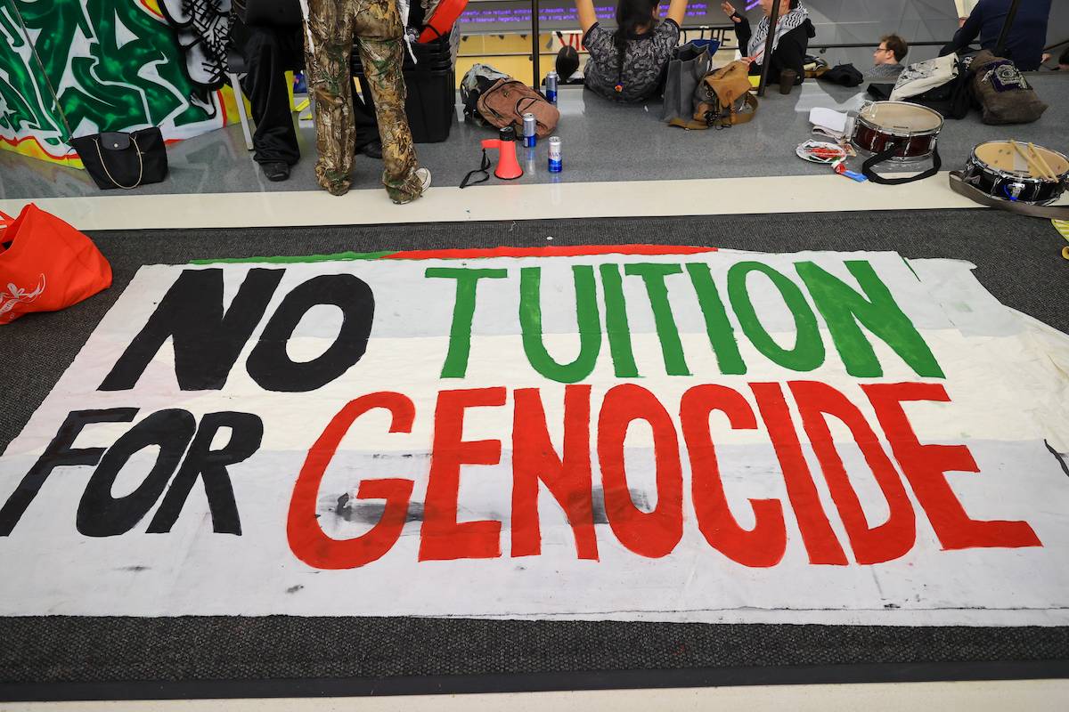 Members of The New School’s Students for Justice in Palestine (TNS SJP) establish a Gaza Solidarity Encampment at the University Center of The New School, demanding divestment and financial transparency from the school on April 21, 2024 in New York, United States. [Selçuk Acar - Anadolu Agency]