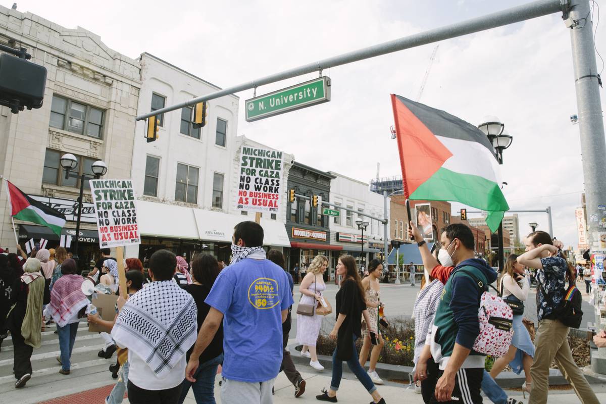 University students rally and march against Israeli attacks on Gaza as they continue their encampment on the grounds of the University of Michigan, on April 28, 2024, in Ann Arbor, Michigan, United States. [Katie McTiernan - Anadolu Agency]