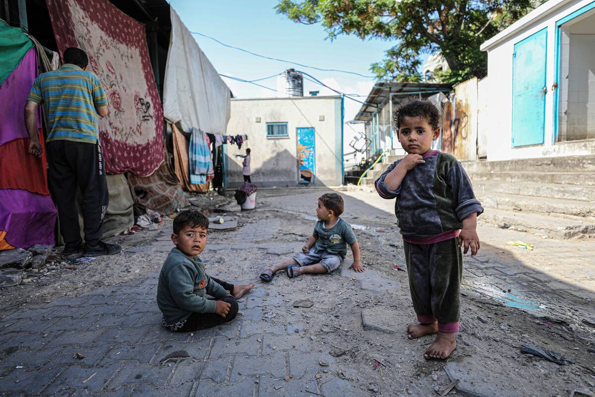 Ghaben family lives in a tent at the garden of the UNRWA school under difficult conditions at Jabalia refugee camp on May 03, 2024 in Jabalia, Gaza. [Dawoud Abo Alkas - Anadolu Agency]
