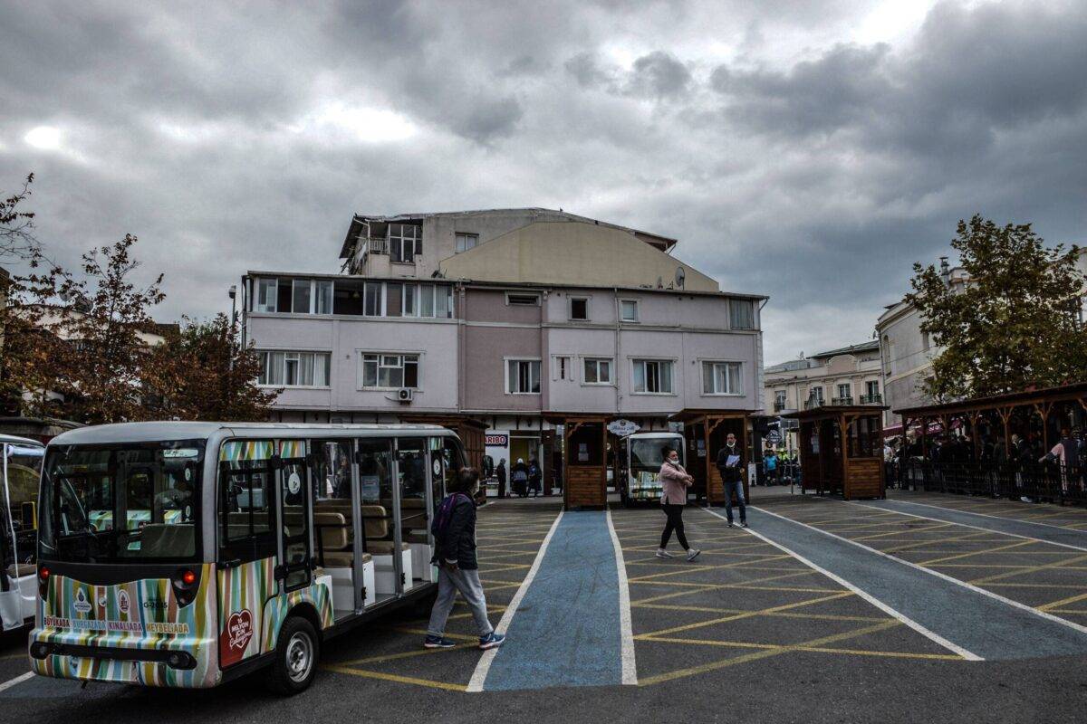 Istanbul municipality bans personal use of battery-operated vehicles on Princes' Islands