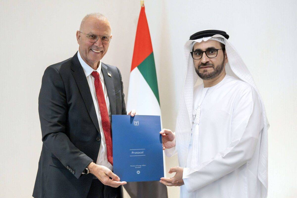 Omar Obaid Alhesan Alshamsi, Undersecretary of the Ministry of Foreign Affairs (R), received a copy of the credentials of Yossi Shelly, Ambassador of the State of Israel to the UAE (L) on 17 February 2025 [wam.ae]