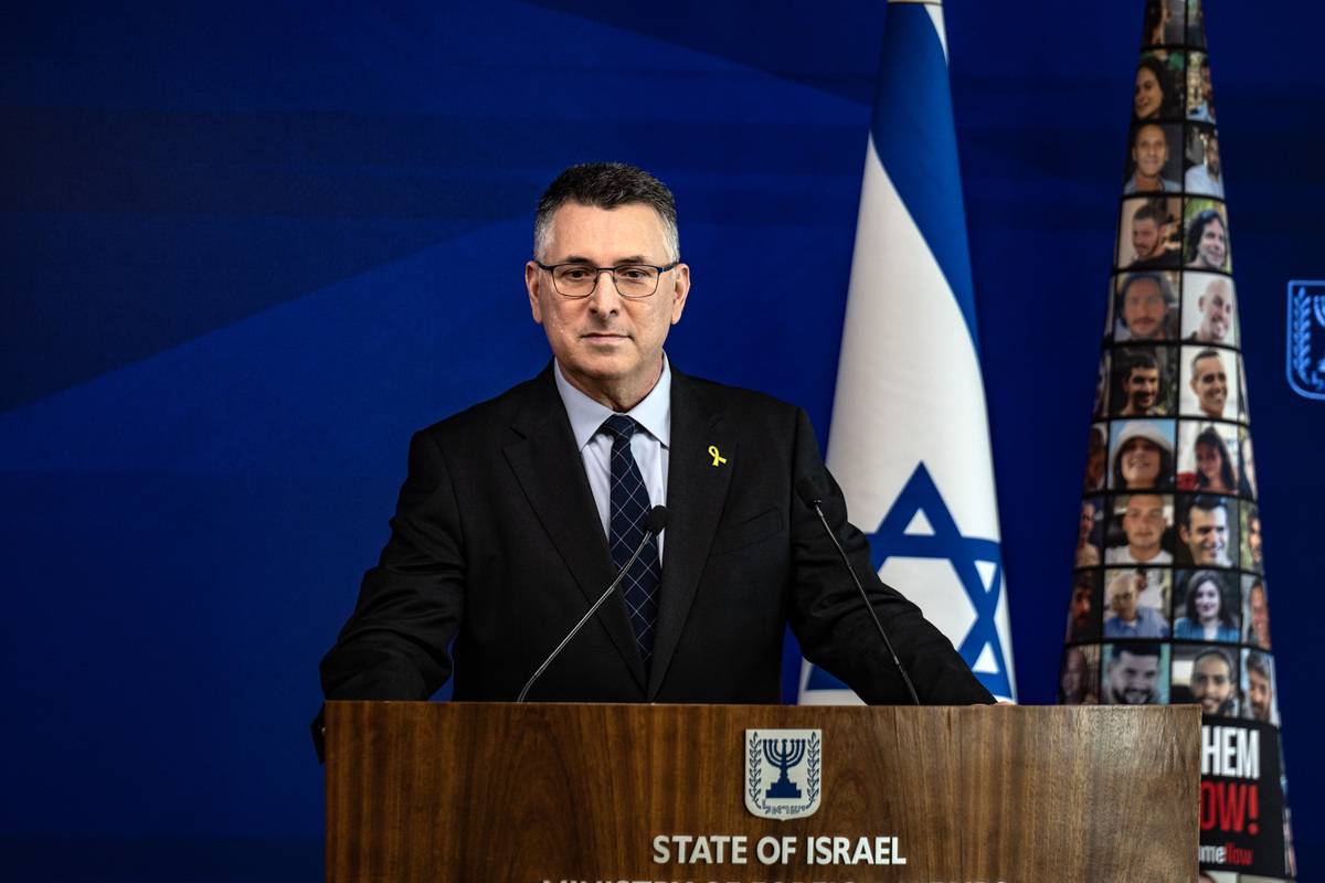 Israeli Foreign Minister Gideon Saar speaks during a press meeting in Jerusalem on March 04, 2025. [Mostafa Alkharouf - Anadolu Agency]
