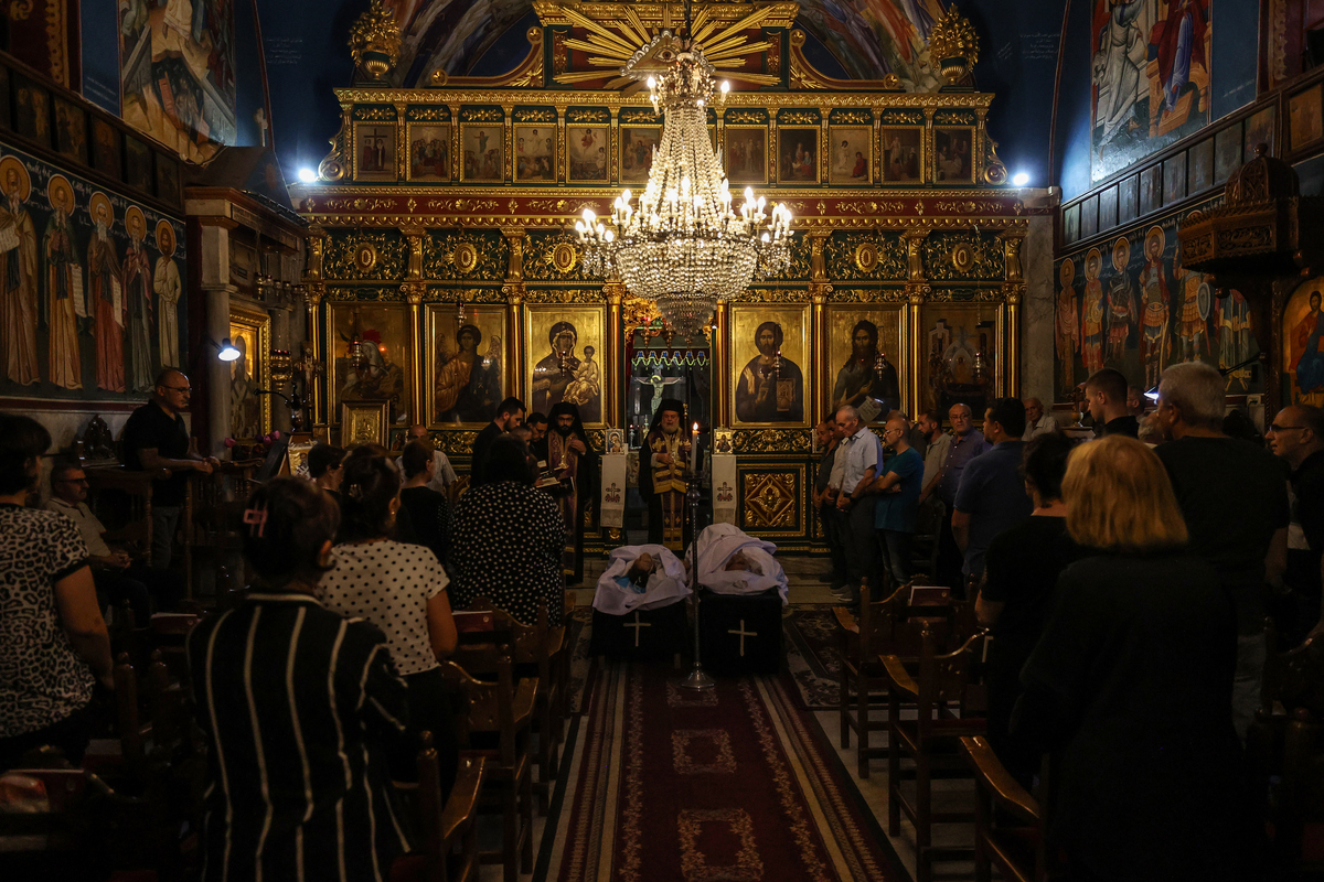 ‘A mistake’ says Netanyahu after Israel bombed Gaza church Pope Francis called daily