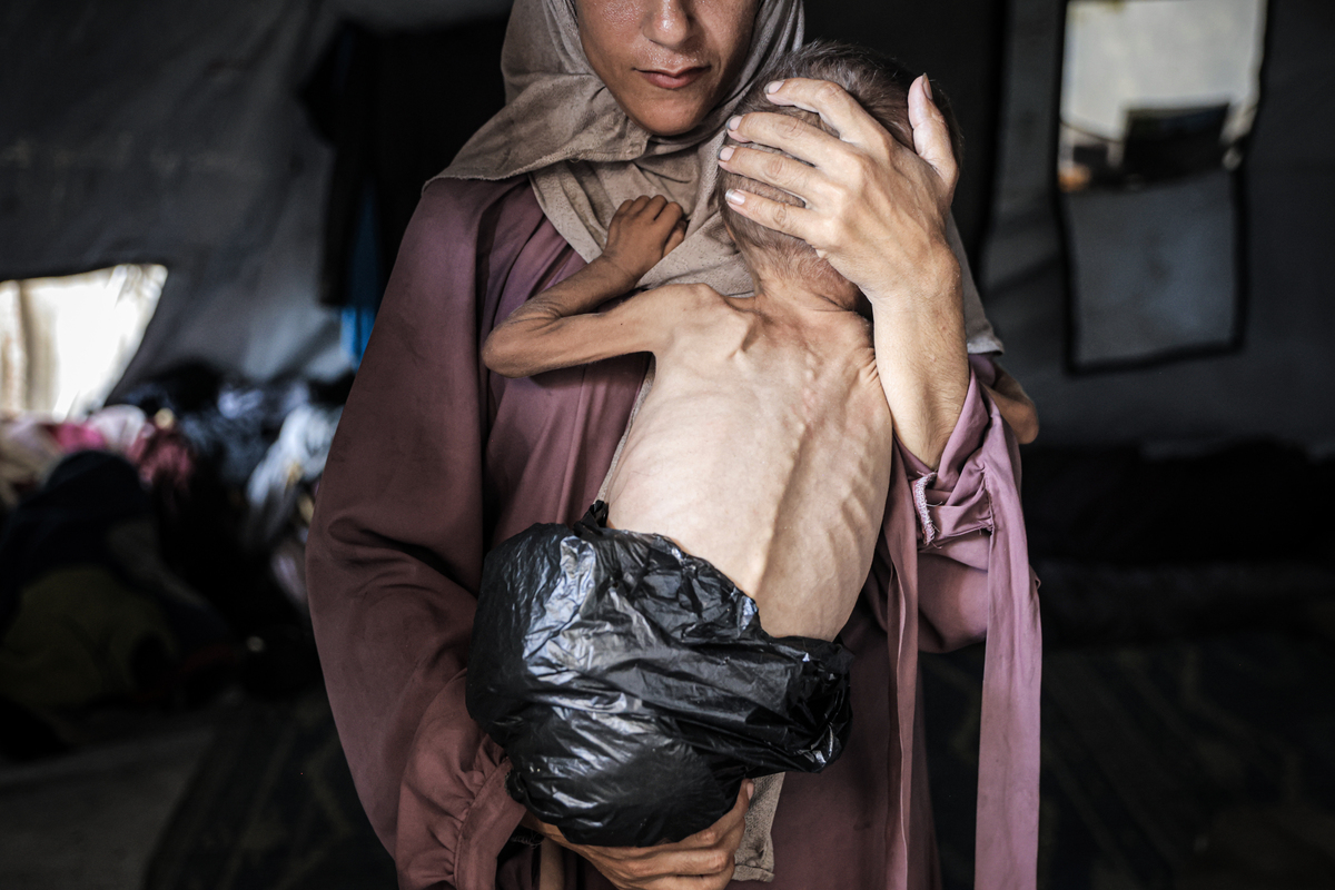 Hamas demands Arabs, Muslims to take “historic stand” to end Gaza famine