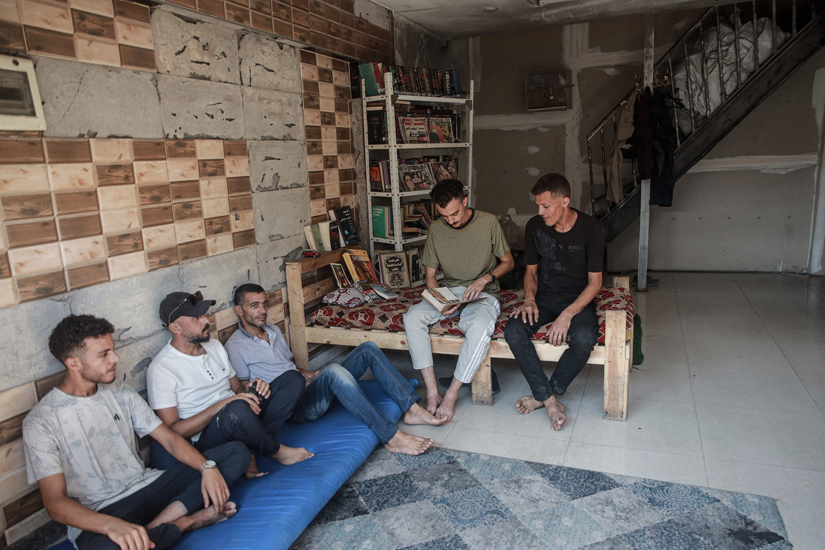 Palestinian Omar’s library: A life traded for survival – Middle East ...