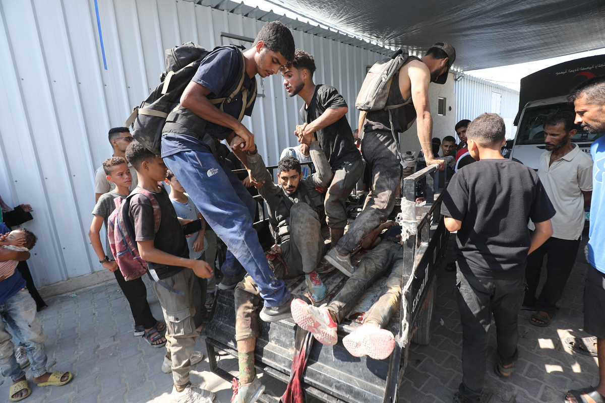 UN rights chief urges global pressure on Israel to stop Gaza massacres