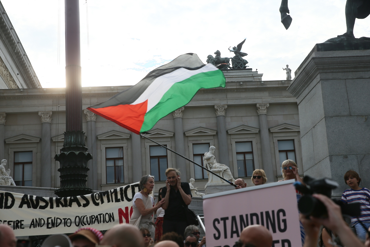 Austria: Protest against Israel at public broadcaster headquarters