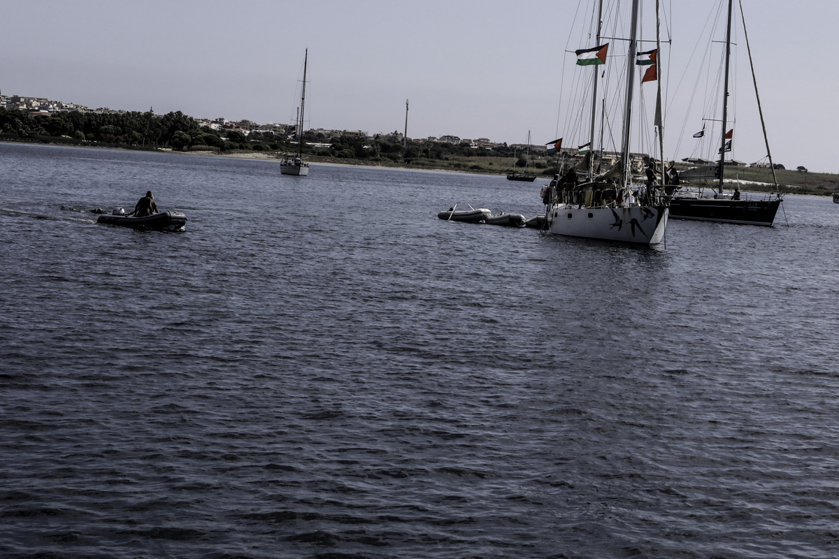 Israel threatens to stop Gaza-bound aid flotilla despite global appeals