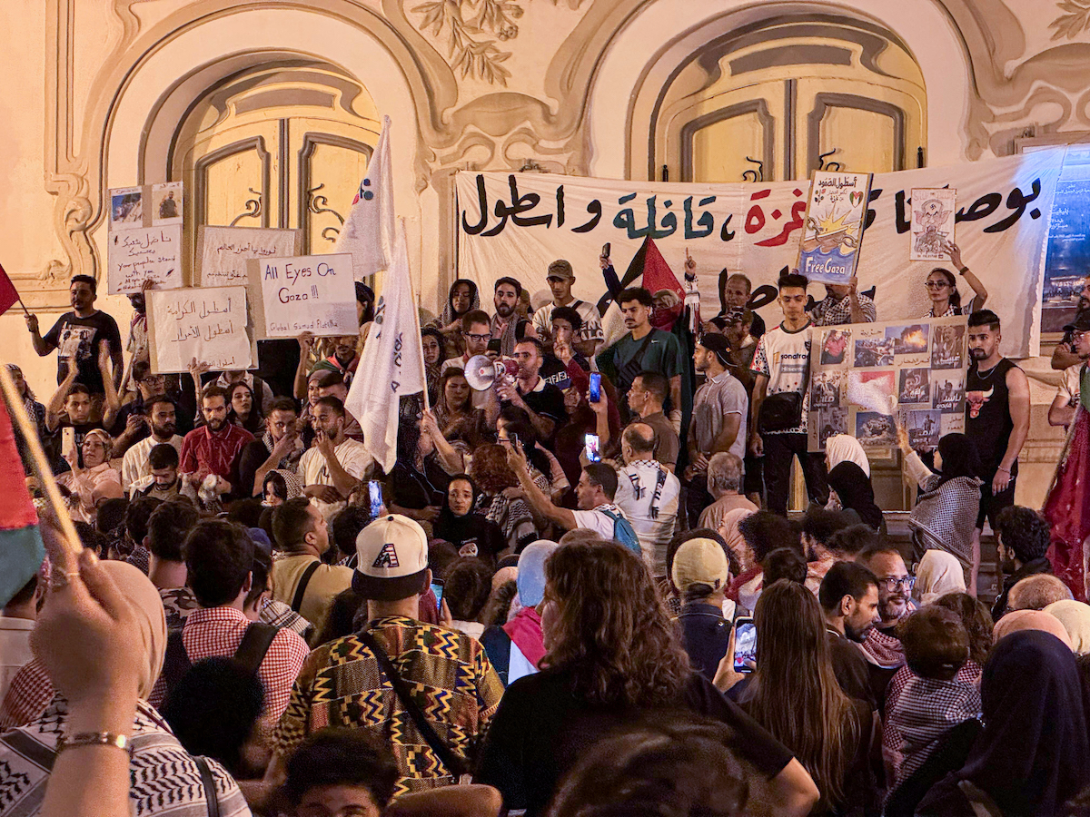 Hundreds of people gather in front of the Municipal Theater to protest drone attacks targeting the Global Sumud Fleet, which set sail to break Israel's blockade of Gaza, in Tunis, Tunisia on September 25, 2025. [Mehmet Akif Turan - Anadolu Agency]