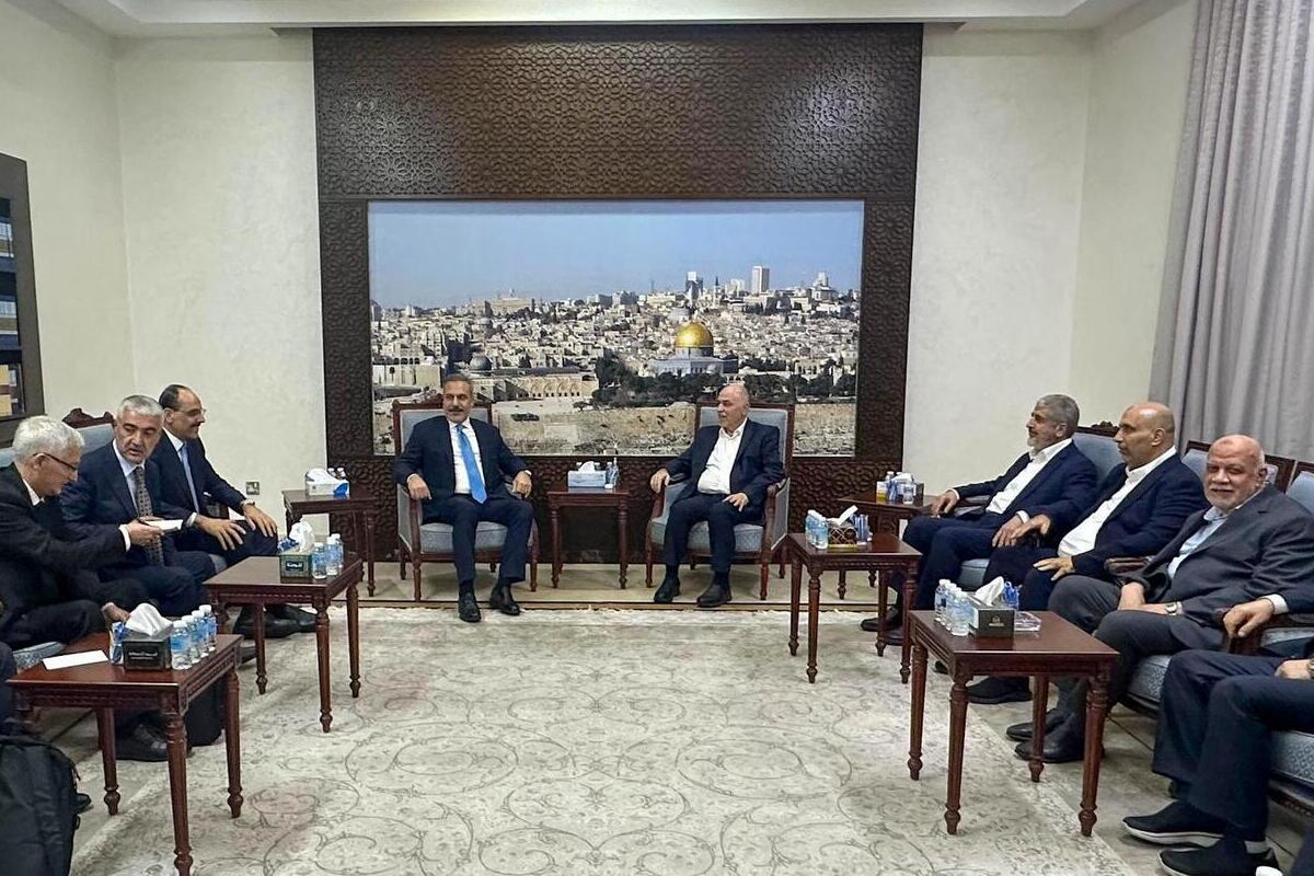 Turkish foreign minister, intelligence chief meet with Hamas delegation in Qatar