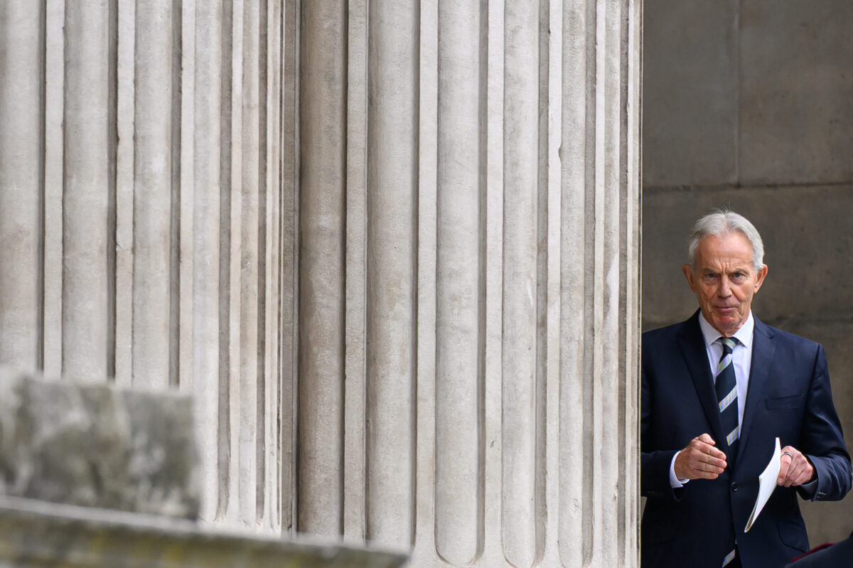 tony-blair-met-jeffrey-epstein-in-downing-street-while-serving-as-uk
