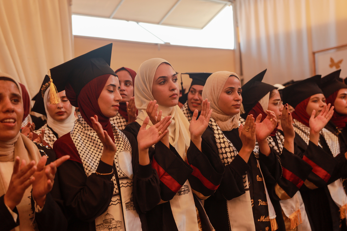 The first graduation ceremony after the war in Gaza – Middle East Monitor