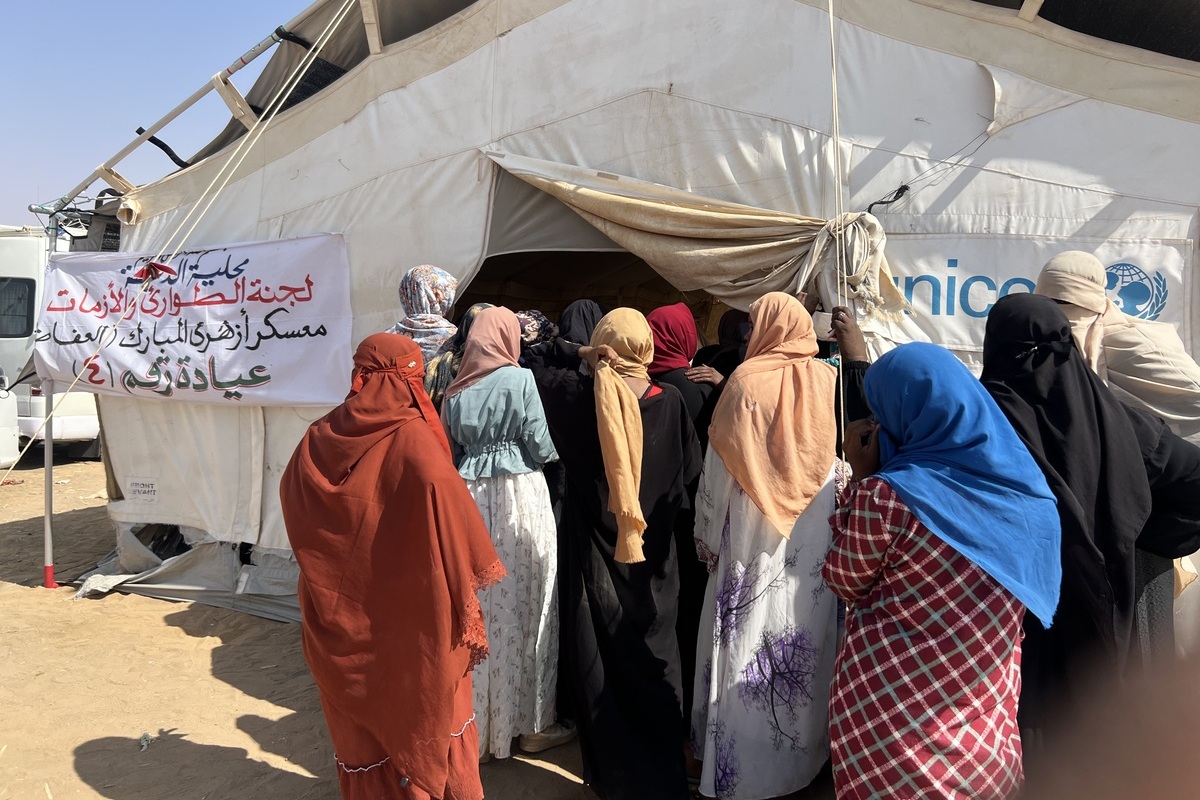 Displaced Sudanese who fled the conflict in El-Fasher and other areas of North Darfur settle in the newly established Al-Afadh camp, where humanitarian organizations provide food and medical assistance, in Al Dabbah, Sudan, on November 7, 2025. [Stringer - Anadolu Agency]