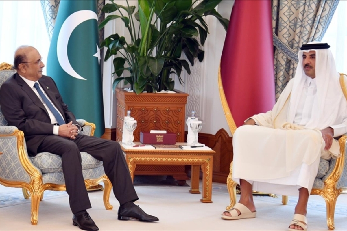 Pakistan's President Asif Ali Zardari and Qatari Emir Sheikh Tamim bin Hamad Al Thani in Doha. [X/@PresOfPakistan]
